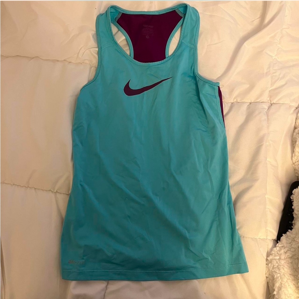 Purple and blue razorback tank top. Nike; size medium
